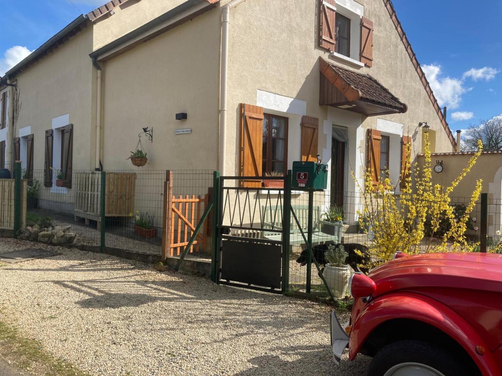Chambres D' Hotes A Benaize Coulonges  Ngoại thất bức ảnh